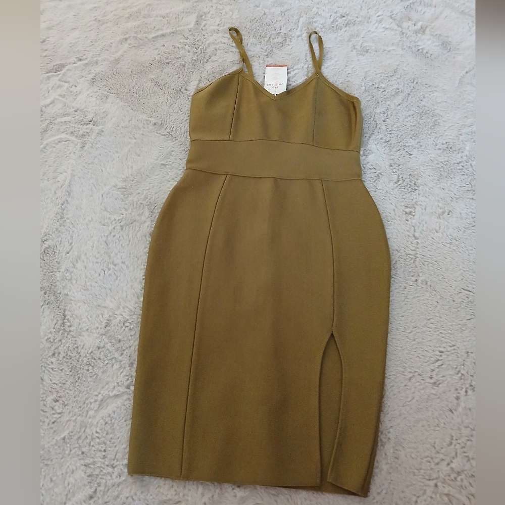 Elegant Olive Green Women's Dress